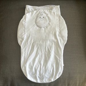 Nested bean swaddle